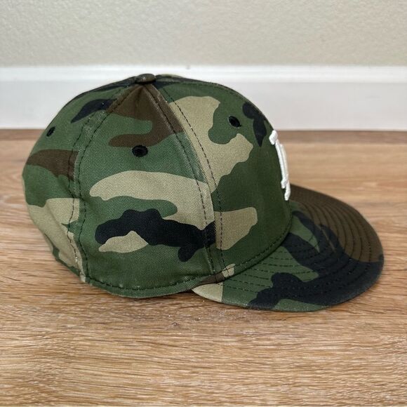 Camo Baseball Cap - Picture 6 of 11
